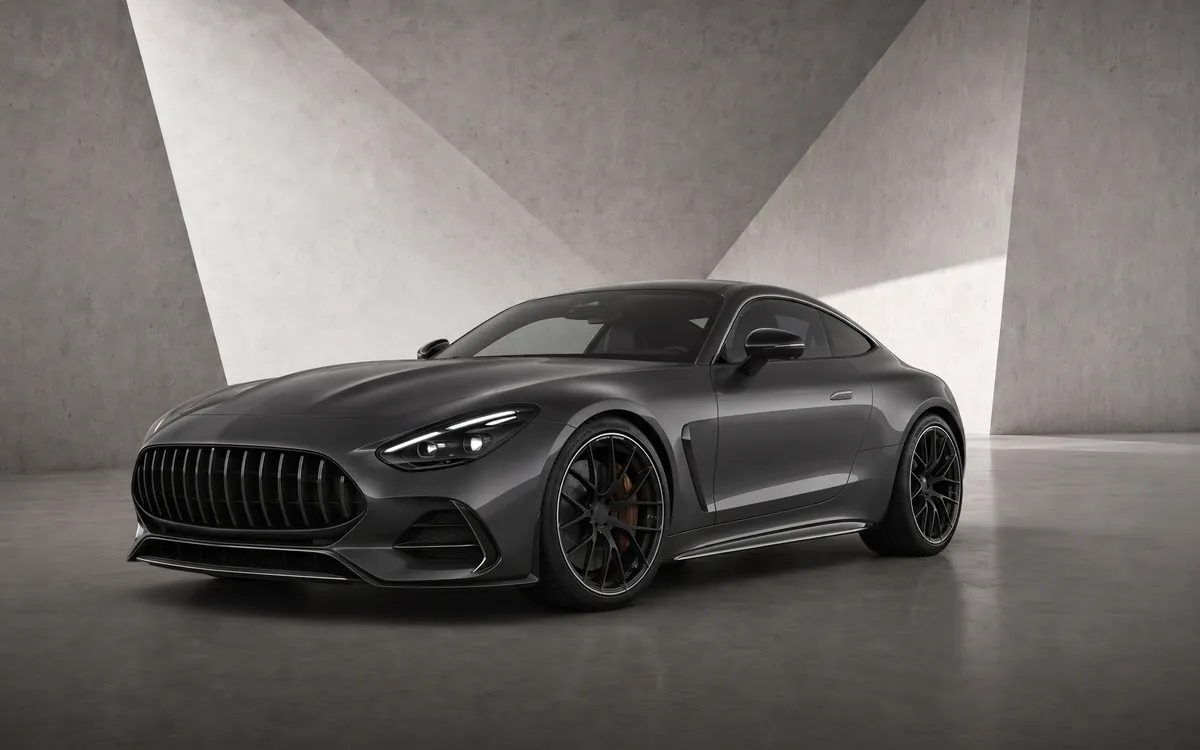 MERCEDES-AMG AMG GT 63, front three-quarter view